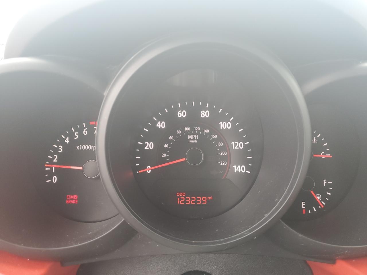 2010 Kia Soul + VIN: KNDJT2A21A7040264 Lot: 68423265