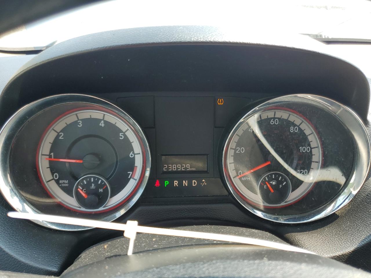 2012 Dodge Grand Caravan Sxt VIN: 2C4RDGCG3CR384637 Lot: 69652525