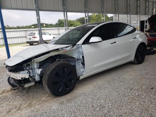 TESLA MODEL 3 2025