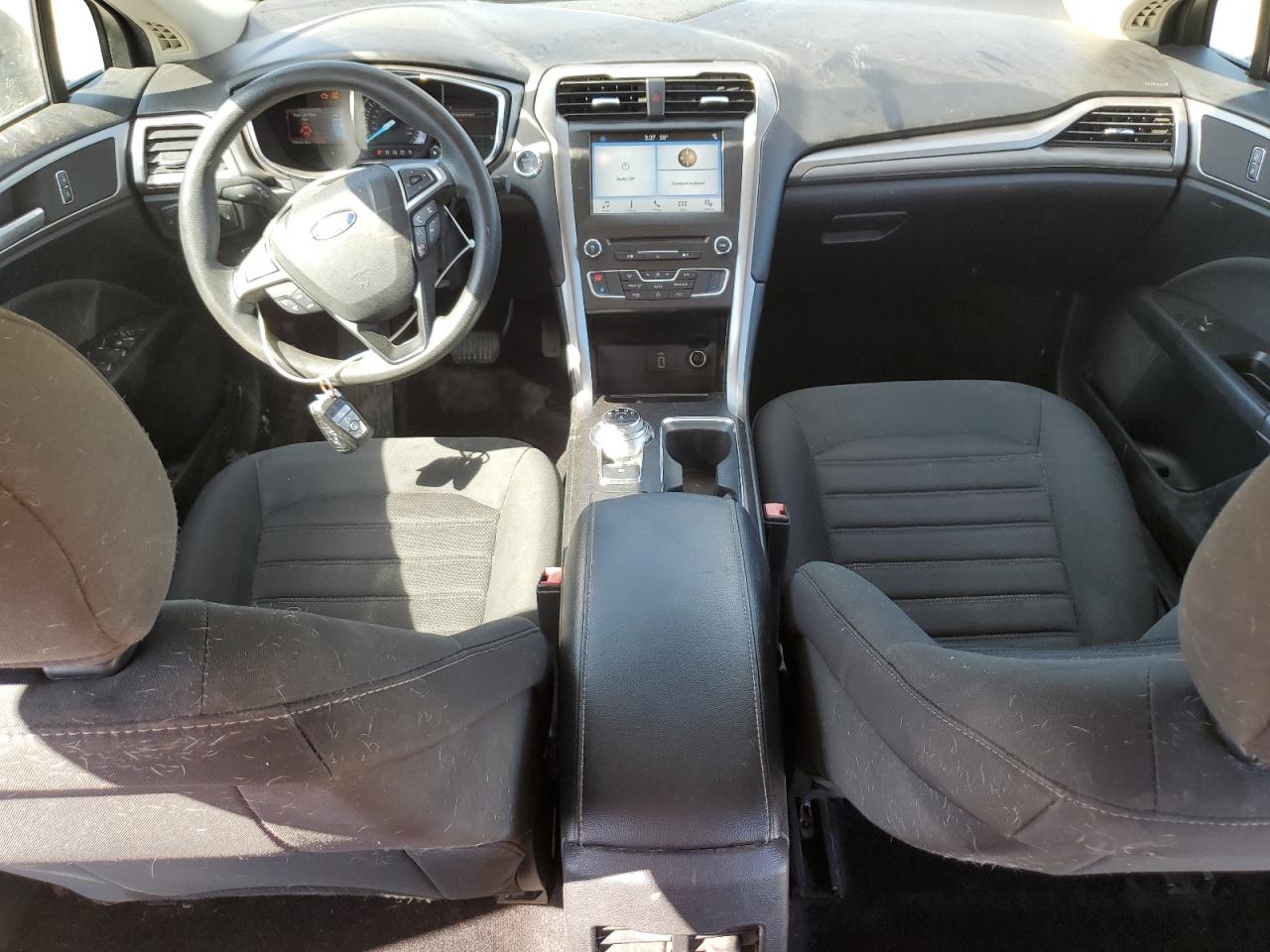 2017 Ford Fusion Se VIN: 3FA6P0HD8HR346991 Lot: 70198915