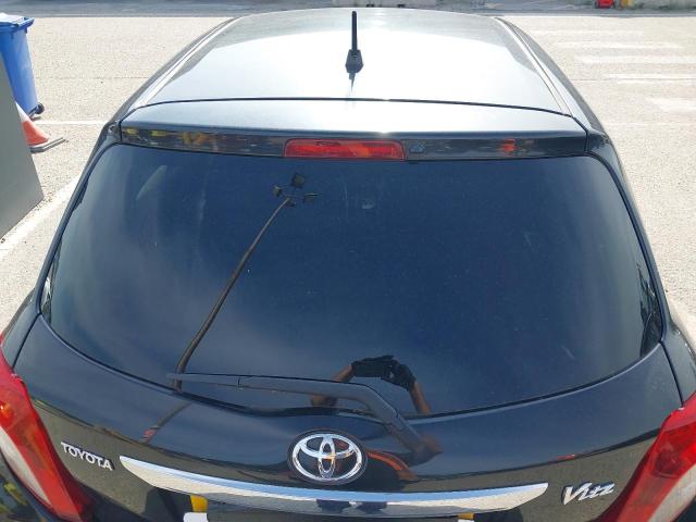 2013 TOYOTA YARIS TR V