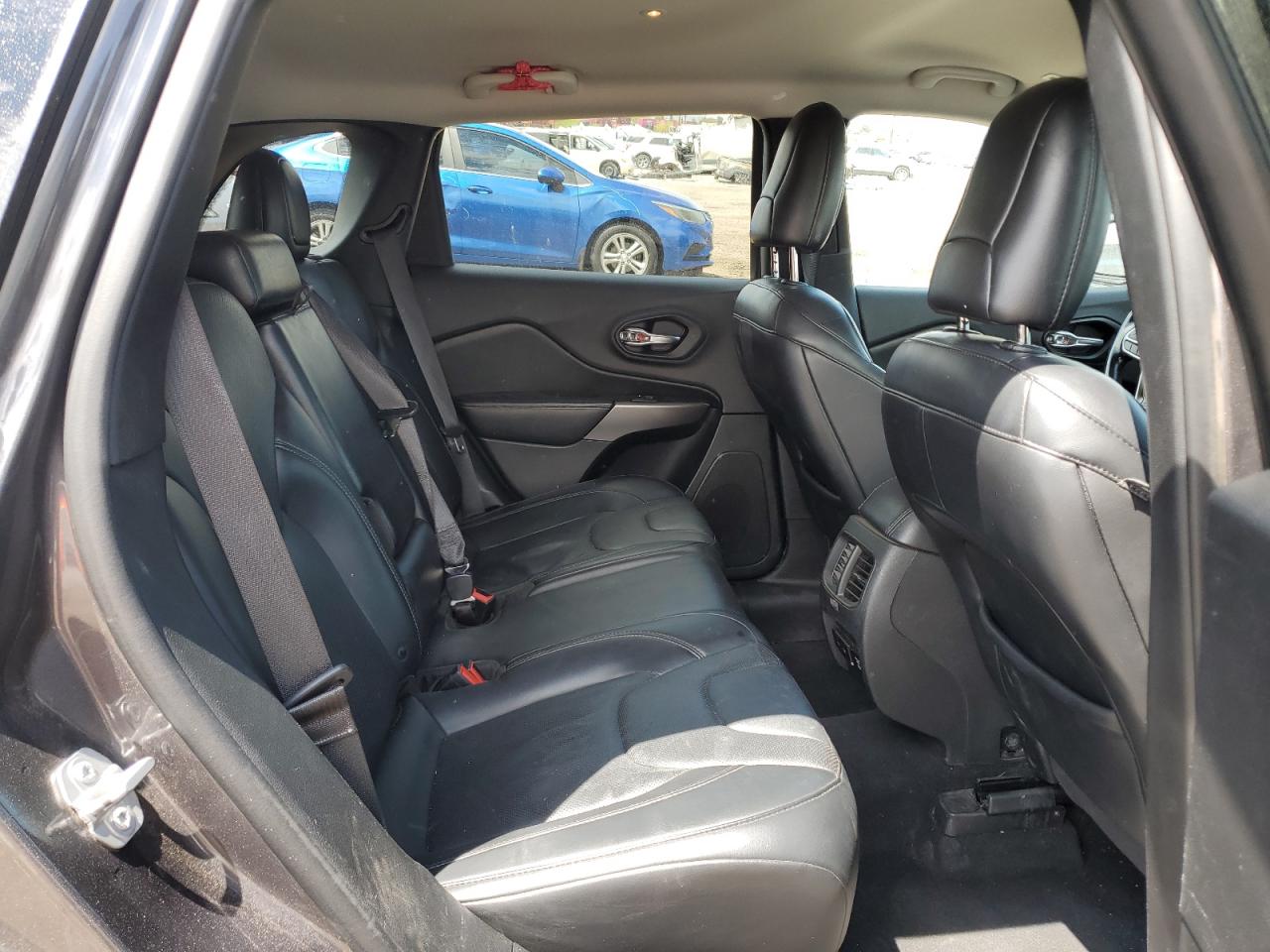 2019 Jeep Cherokee Limited VIN: 1C4PJLDB7KD443508 Lot: 70502585