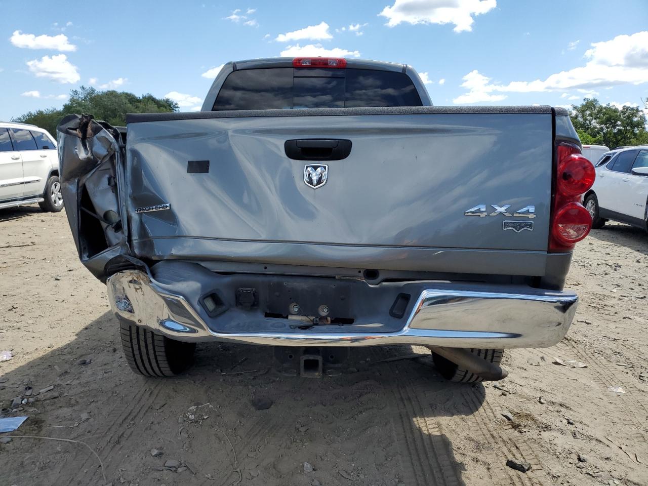 2007 Dodge Ram 1500 VIN: 3D7KS19D87G834155 Lot: 70405295