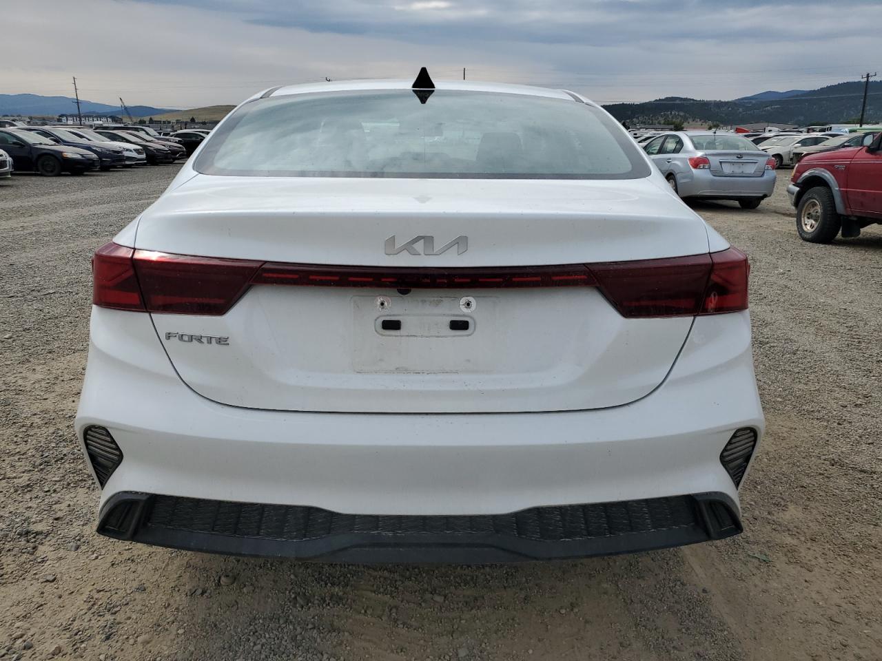 2023 Kia Forte Lx VIN: 3KPF24ADXPE641560 Lot: 69870285