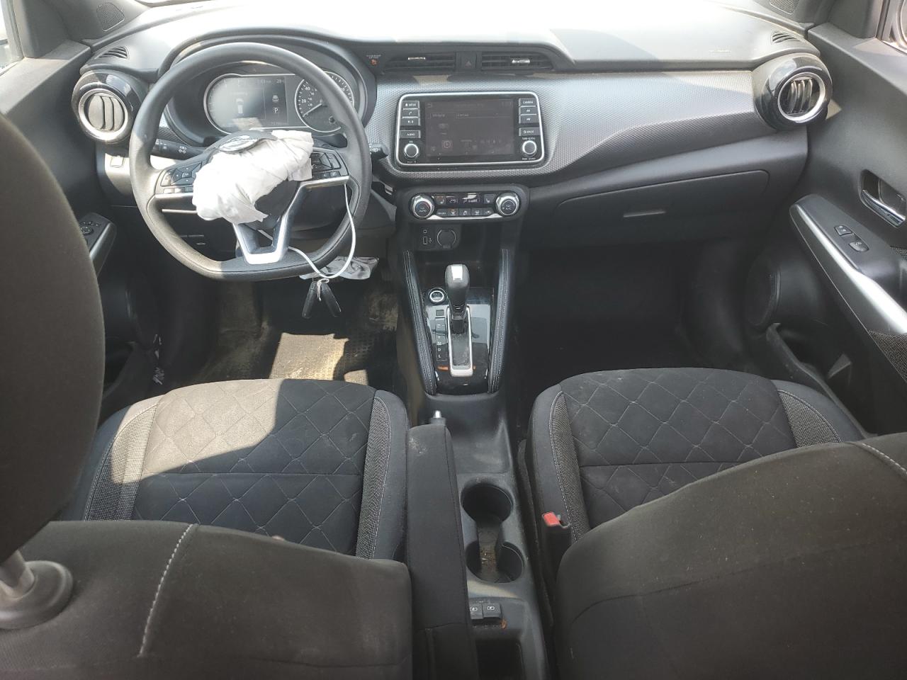 2019 Nissan Kicks S VIN: 3N1CP5CU0KL494437 Lot: 67452255