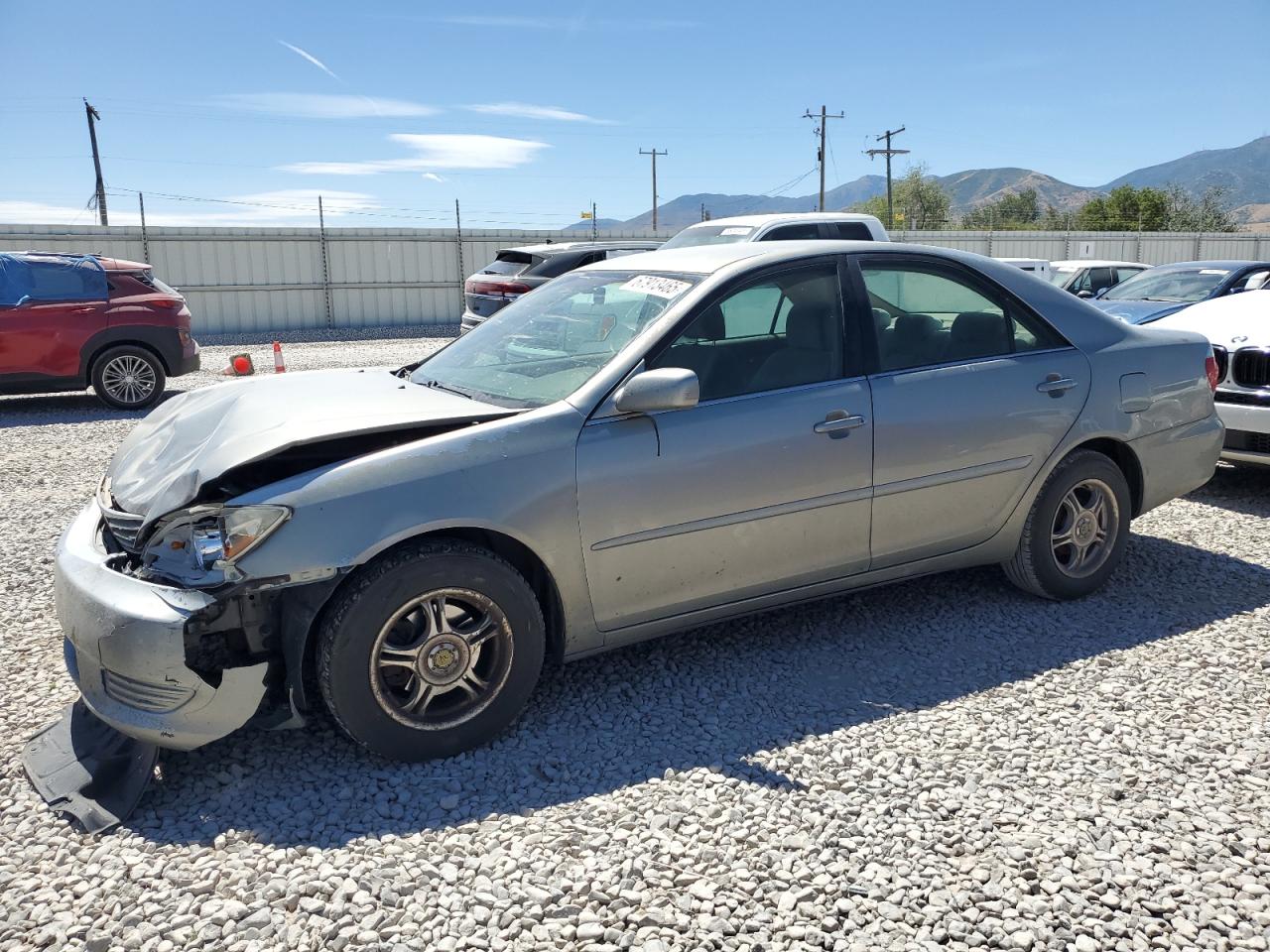 2005 Toyota Camry Le beige null gas 4T1BE32K55U974675 photo #1