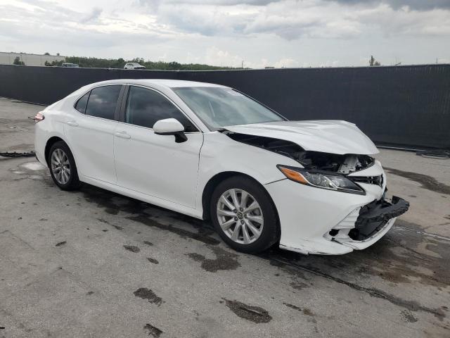  TOYOTA CAMRY 2020 White
