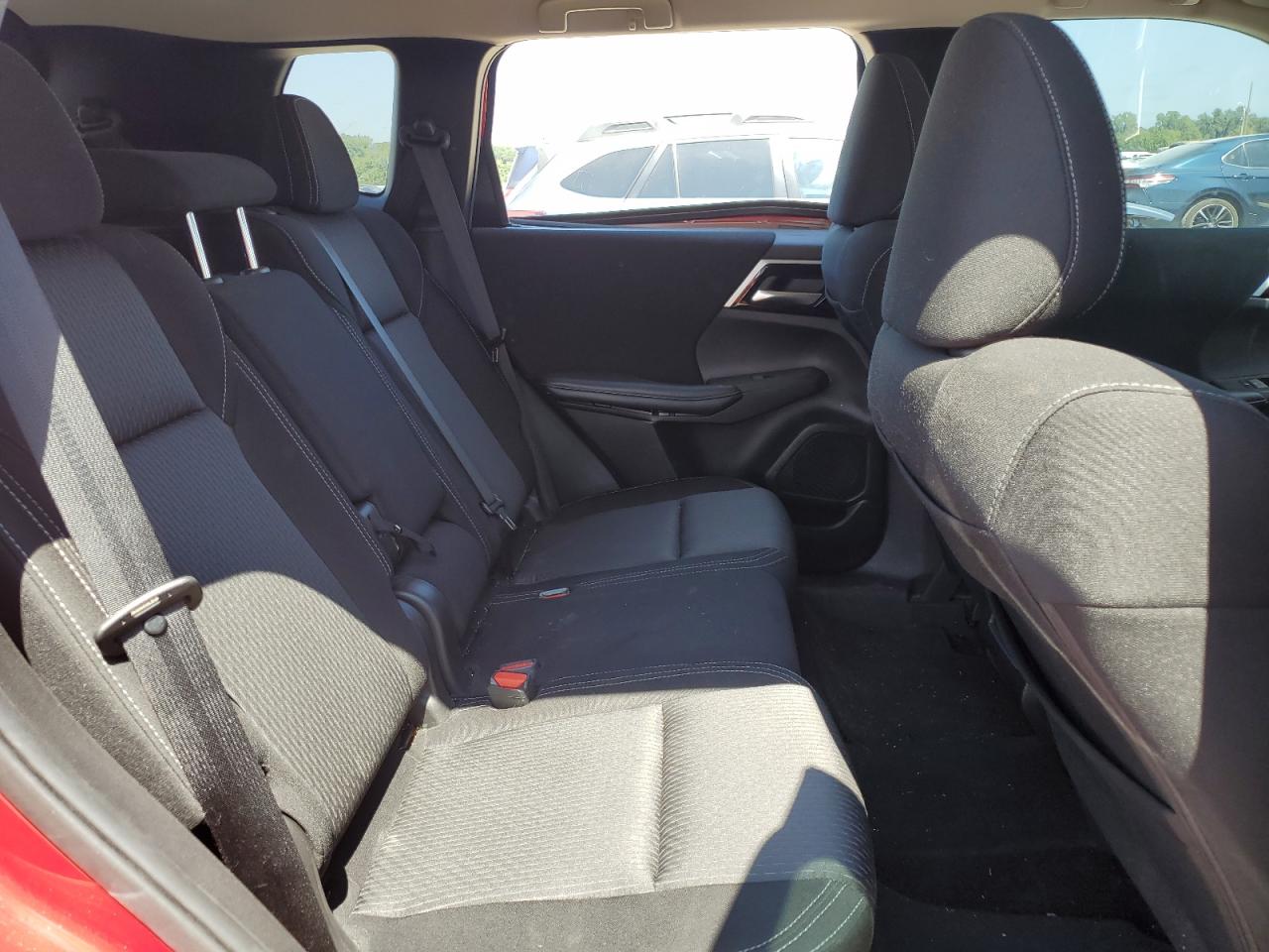 2023 Mitsubishi Outlander Es VIN: JA4J3TA84PZ010015 Lot: 69826405