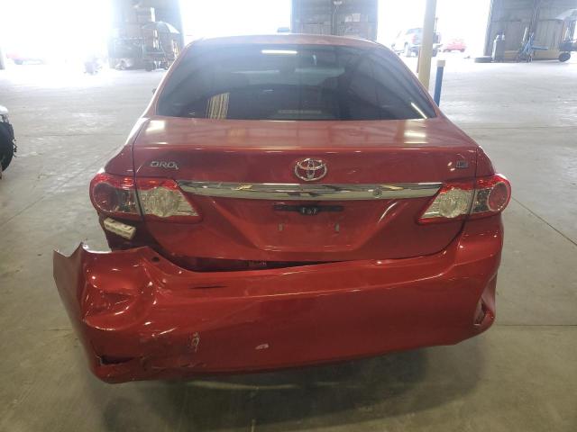 TOYOTA COROLLA 2013 Czerwony