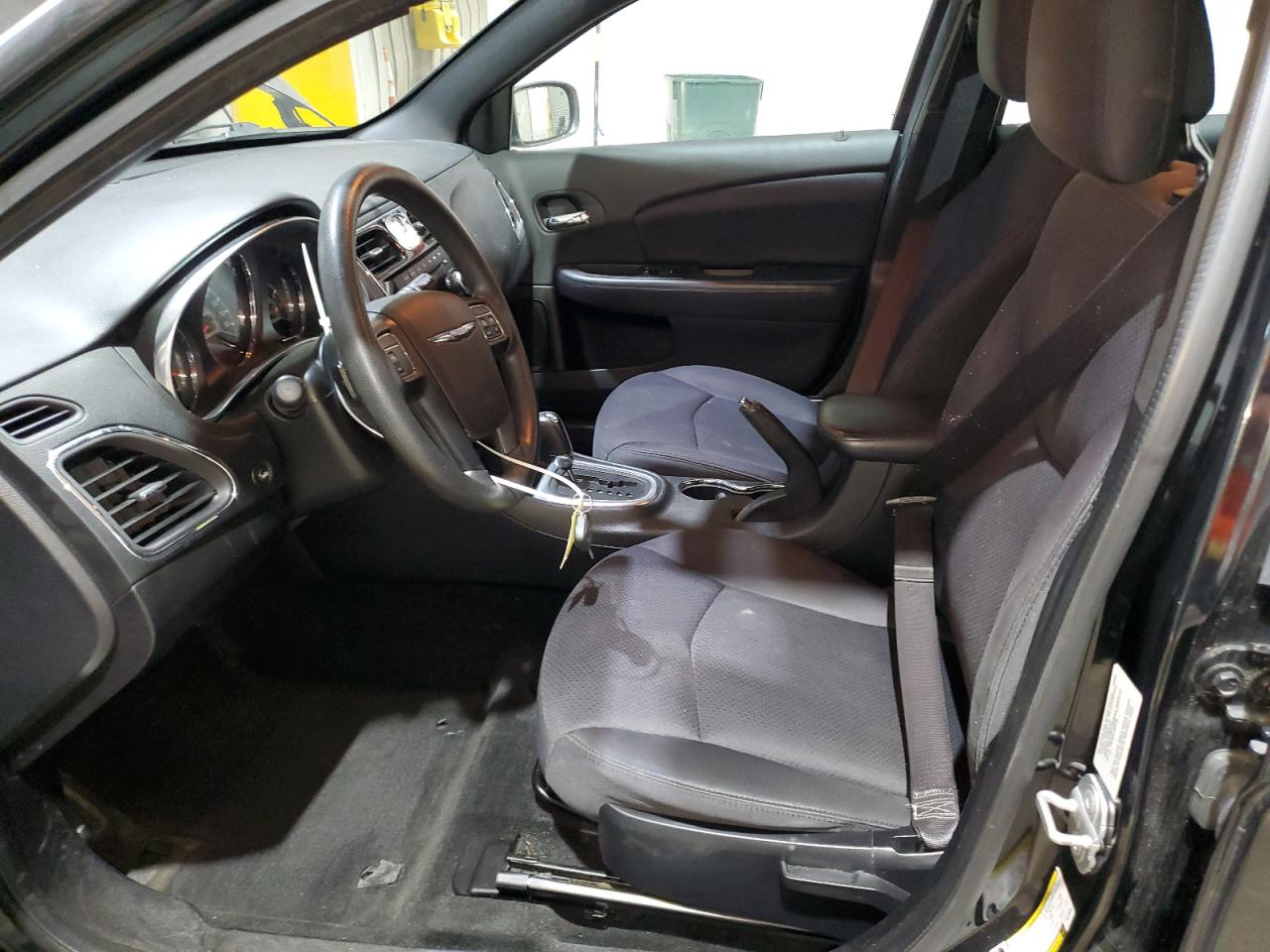 2013 Chrysler 200 Lx VIN: 1C3CCBABXDN705904 Lot: 66655085