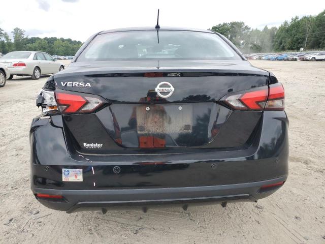  NISSAN VERSA 2021 Czarny