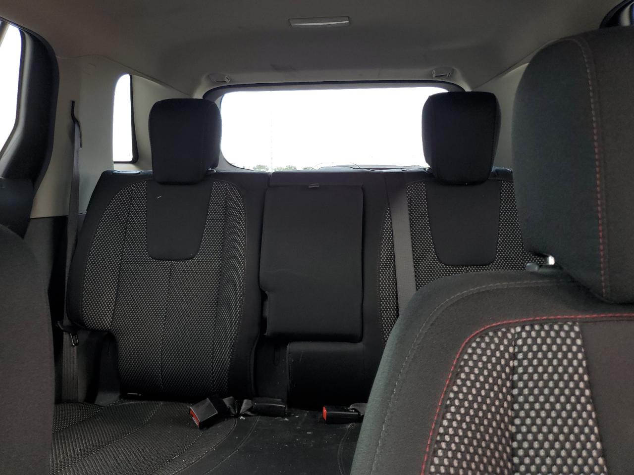 2GKFLTEK7H6284215 2017 GMC Terrain Sle