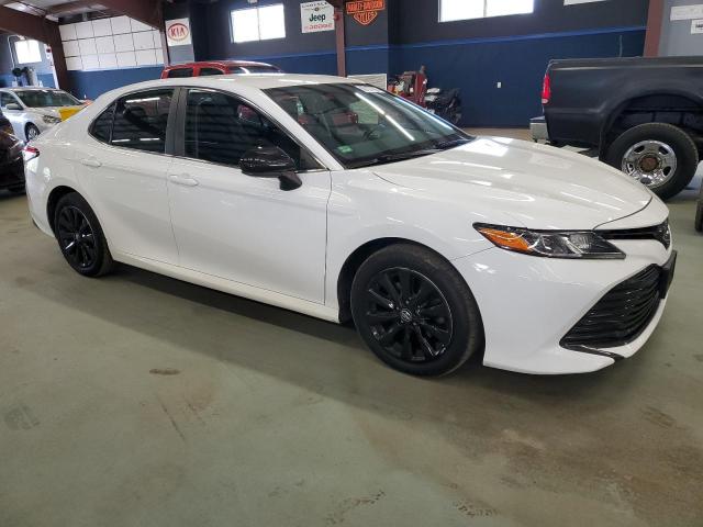  TOYOTA CAMRY 2018 White