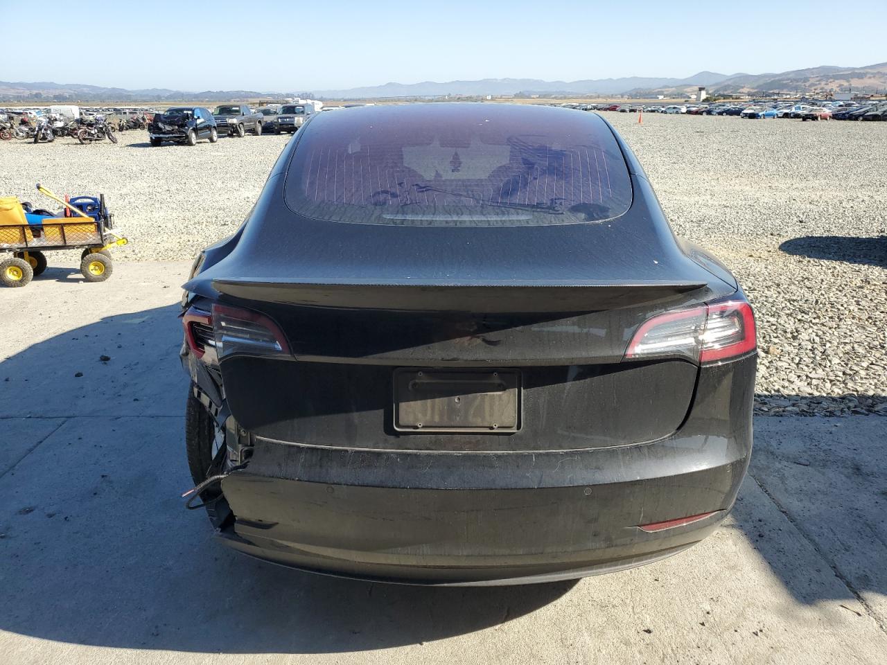 2018 Tesla Model 3 VIN: 5YJ3E1EA4JF003265 Lot: 69697805