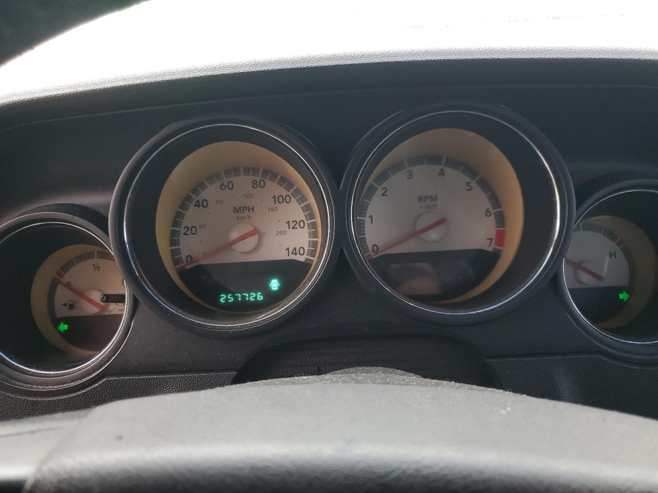 2010 Dodge Challenger Se VIN: 2B3CJ4DV7AH232746 Lot: 70367555