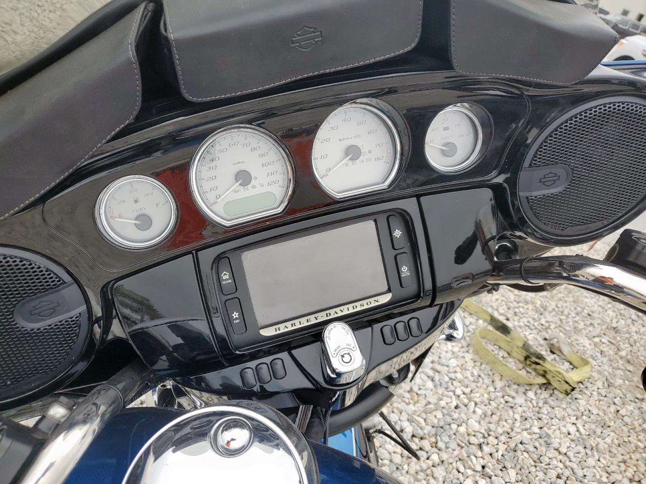 2018 Harley-Davidson Flhx 115Th Anniversary Street Glide VIN: 1HD1KXC19JB625691 Lot: 71010675