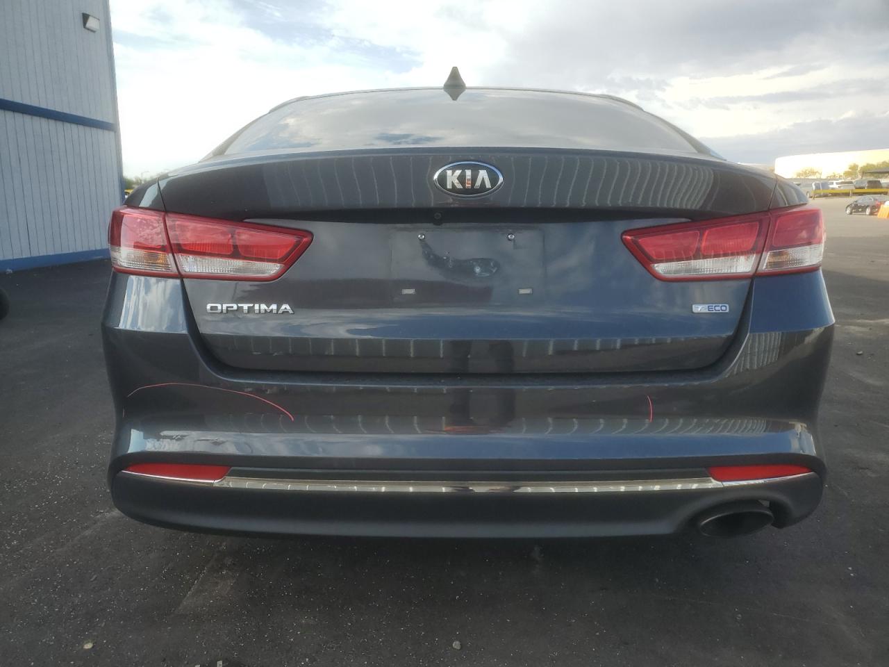 2016 Kia Optima Lx VIN: 5XXGT4L13GG047937 Lot: 70301535