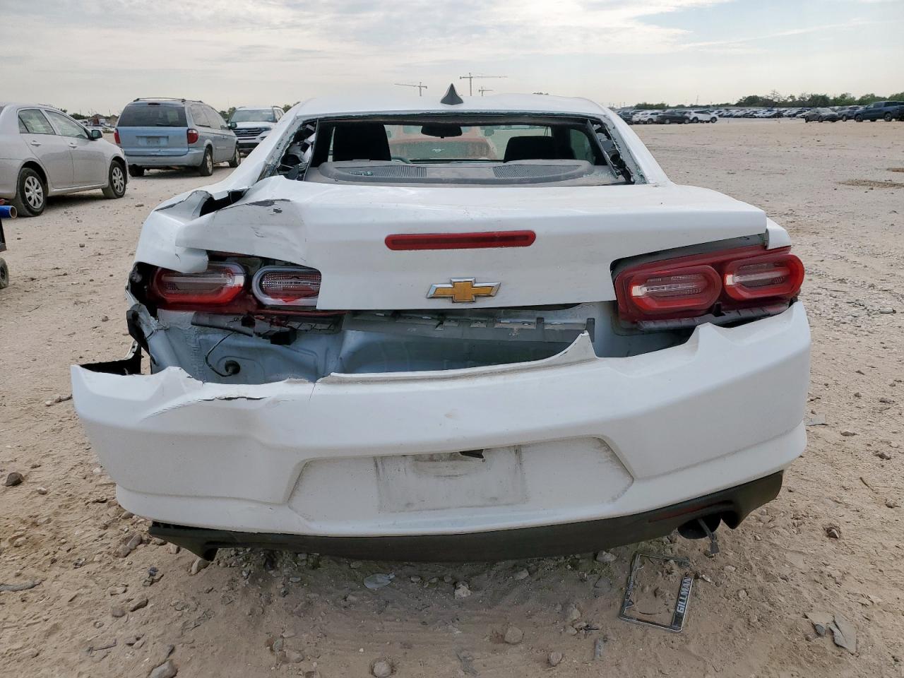 2019 Chevrolet Camaro Ls VIN: 1G1FB1RS7K0104124 Lot: 69611385