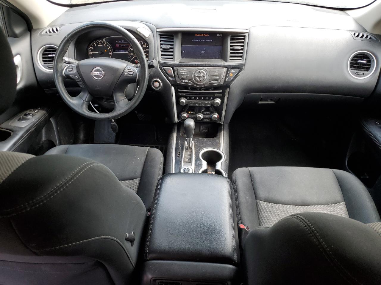 2018 Nissan Pathfinder S VIN: 5N1DR2MM7JC632067 Lot: 70187405