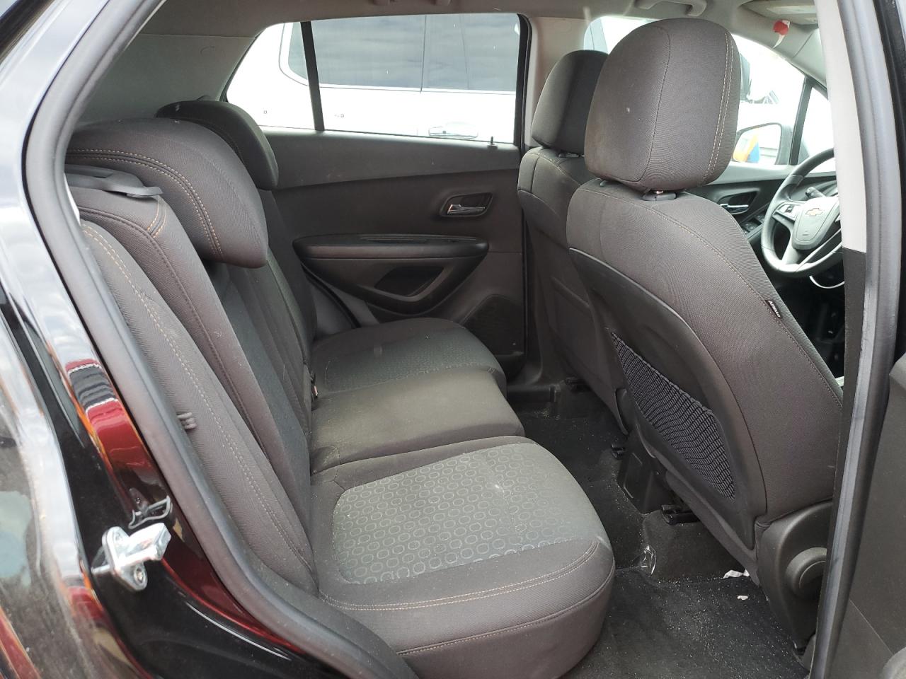 2020 Chevrolet Trax Ls VIN: KL7CJKSB7LB319034 Lot: 70152985