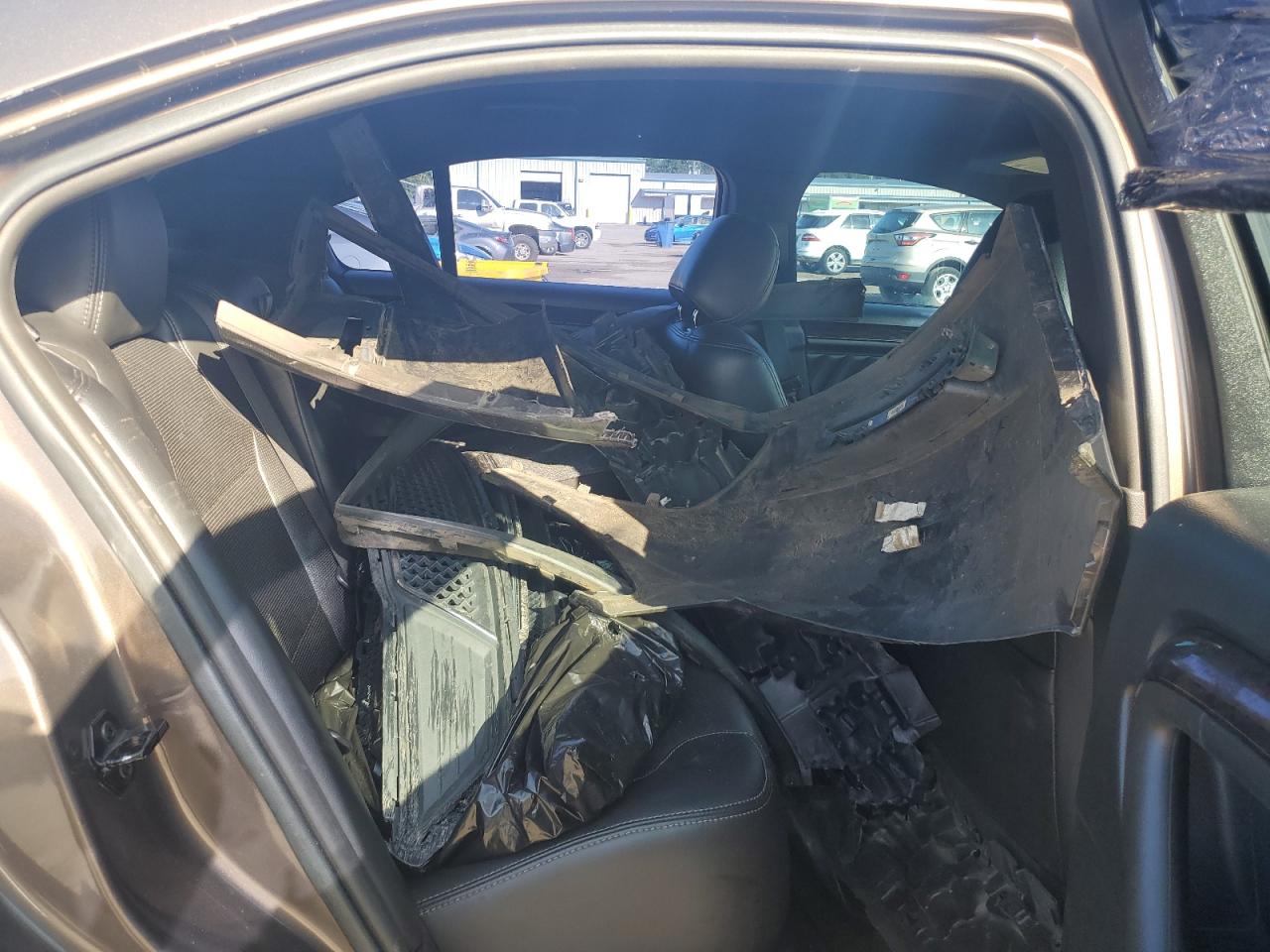 2015 Ford Taurus Limited VIN: 1FAHP2F89FG132168 Lot: 68640695