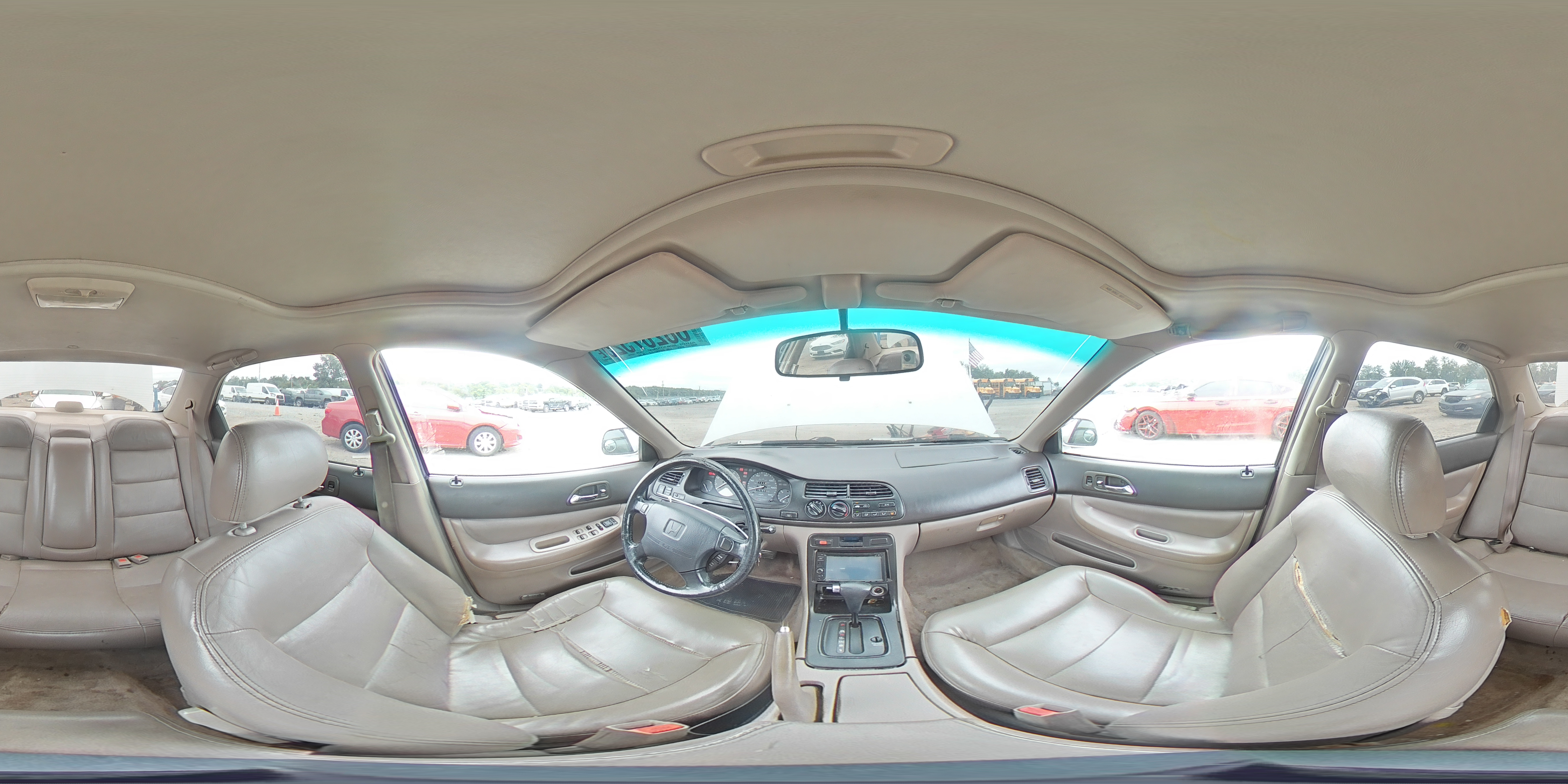 1995 Honda Accord Ex VIN: 1HGCD5663SA135692 Lot: 68287525