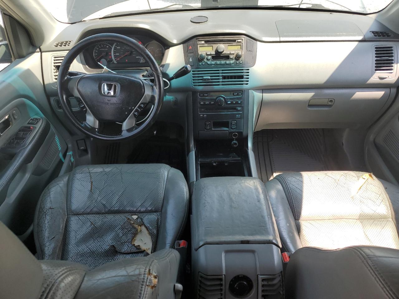 2004 Honda Pilot Exl VIN: 2HKYF18574H530605 Lot: 69650795