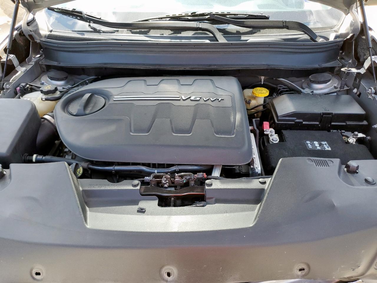 2016 Jeep Cherokee Latitude VIN: 1C4PJLCS9GW217483 Lot: 70473485