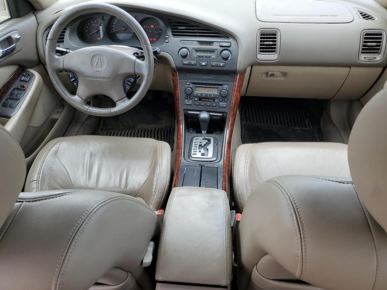 2000 Acura 3.2Tl VIN: 19UUA5664YA806759 Lot: 68923405