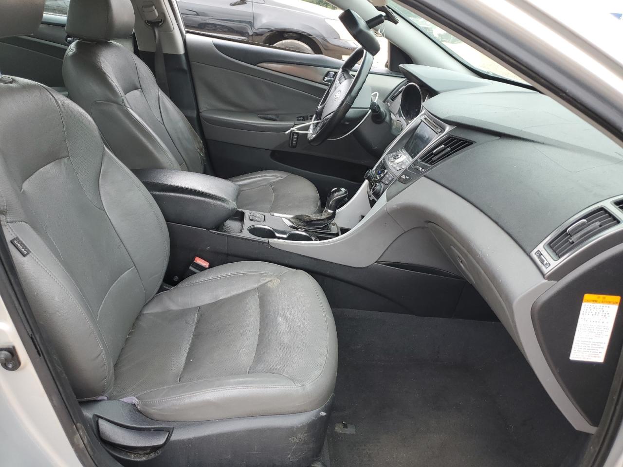 2013 Hyundai Sonata Hybrid VIN: KMHEC4A45DA066741 Lot: 66884085