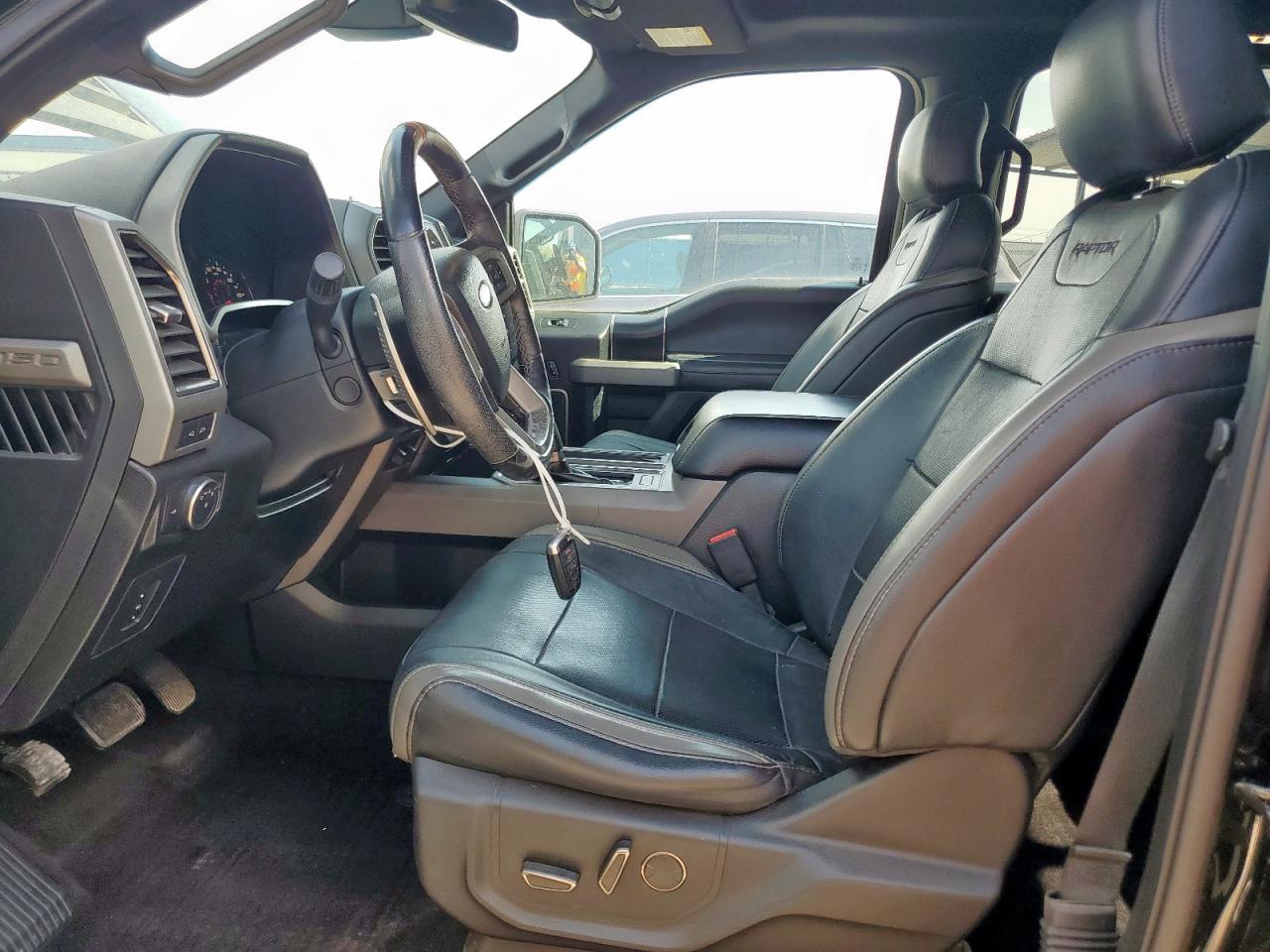 2017 Ford F150 Raptor VIN: 1FTFW1RGXHFB33114 Lot: 68137685