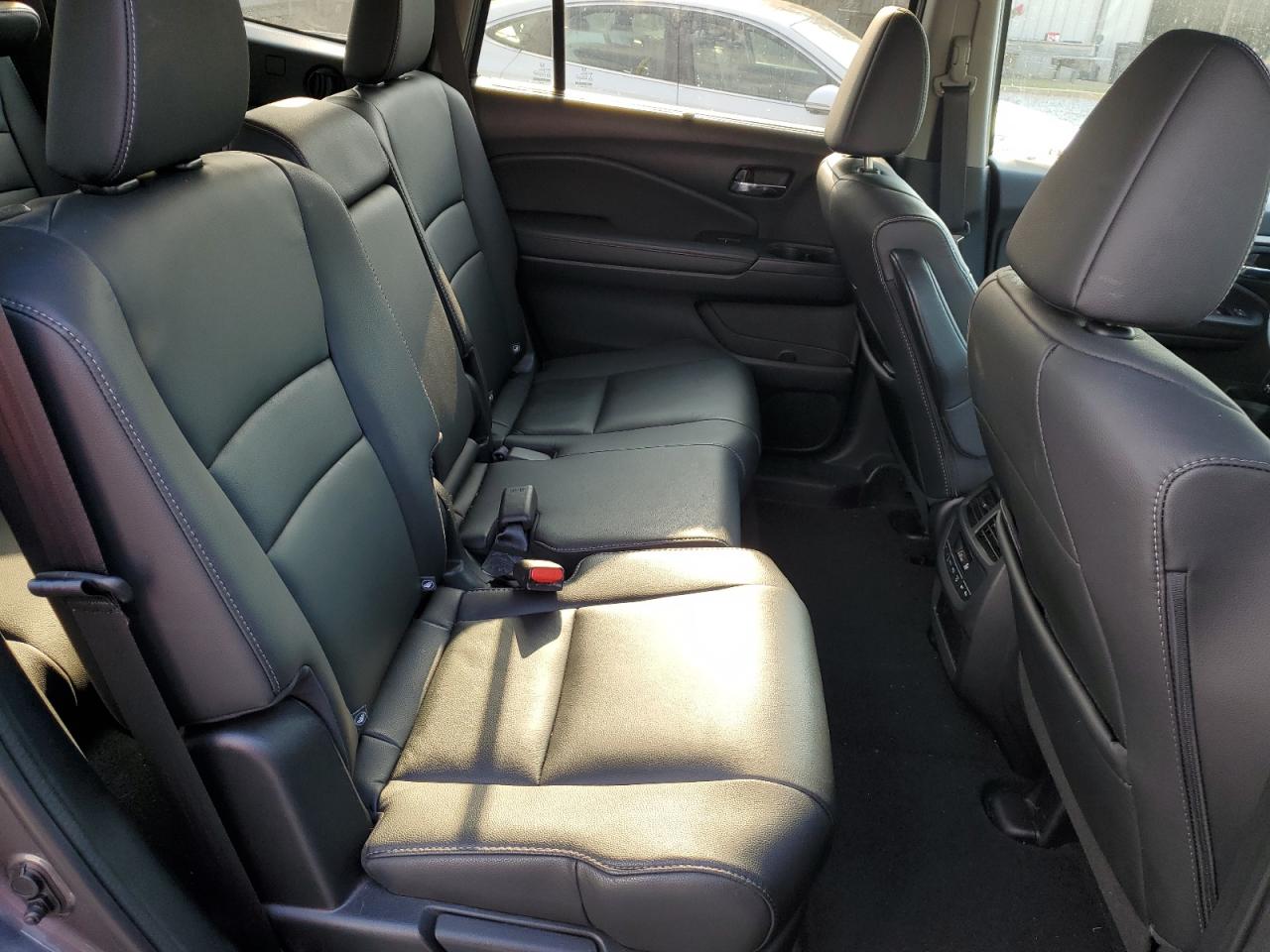 2021 Honda Pilot Se VIN: 5FNYF5H27MB010164 Lot: 69633475