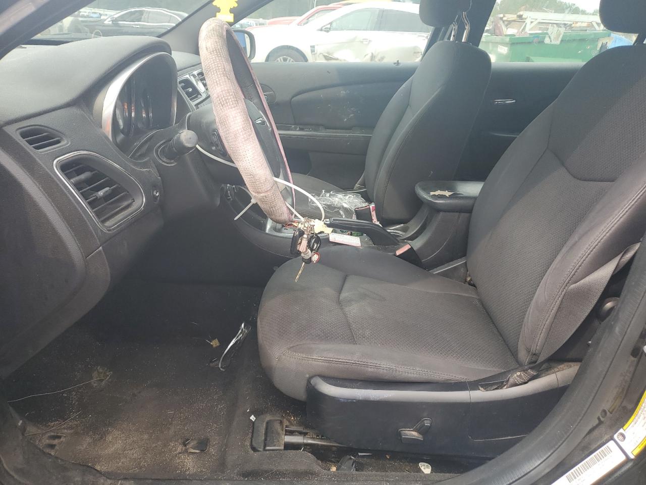 2013 Chrysler 200 Touring VIN: 1C3CCBBB5DN721832 Lot: 67532645