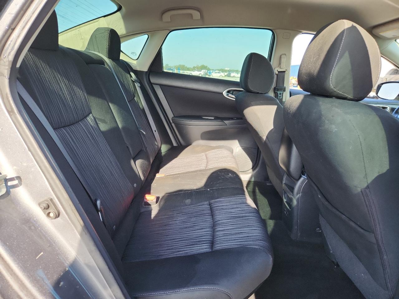 2019 Nissan Sentra S VIN: 3N1AB7AP7KY270597 Lot: 71019965