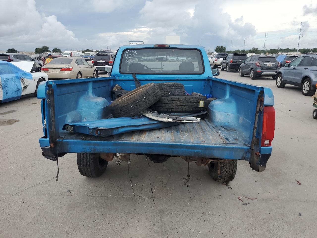 1994 Ford F150 VIN: 1FTDF15Y8RNB25820 Lot: 68615255