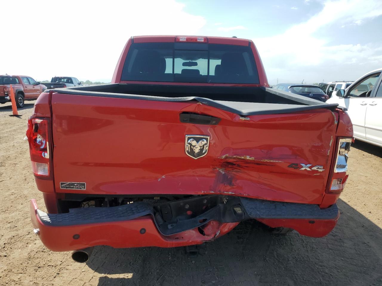 2011 Dodge Ram 1500 VIN: 1D7RV1CT2BS698693 Lot: 69804585