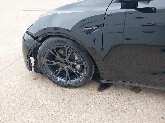 2024 TESLA MODEL Y LONG RANGE RWD 5DR AUTO