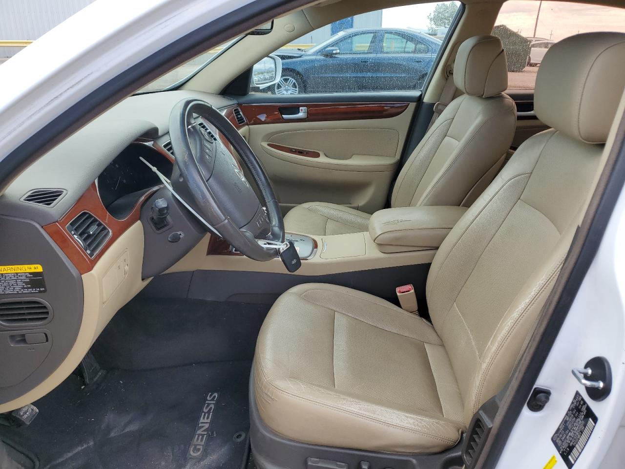 2013 Hyundai Genesis 3.8L VIN: KMHGC4DD5DU258535 Lot: 71126125