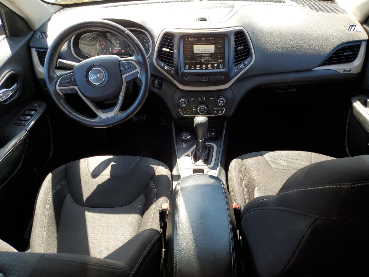 2016 Jeep Cherokee Latitude VIN: 1C4PJMCS6GW169592 Lot: 89863465