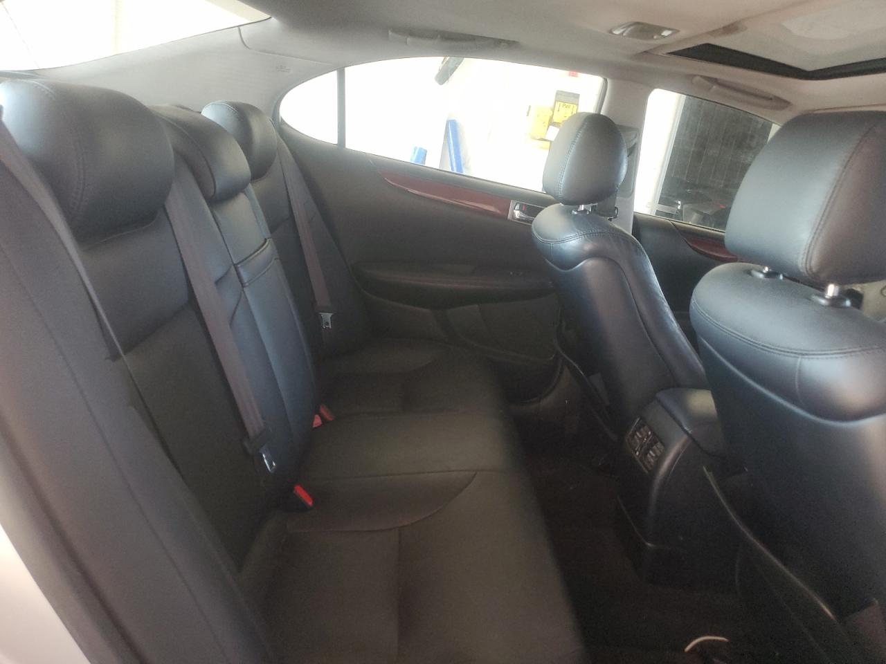 2005 Lexus Es 330 VIN: JTHBA30G355135373 Lot: 68494365