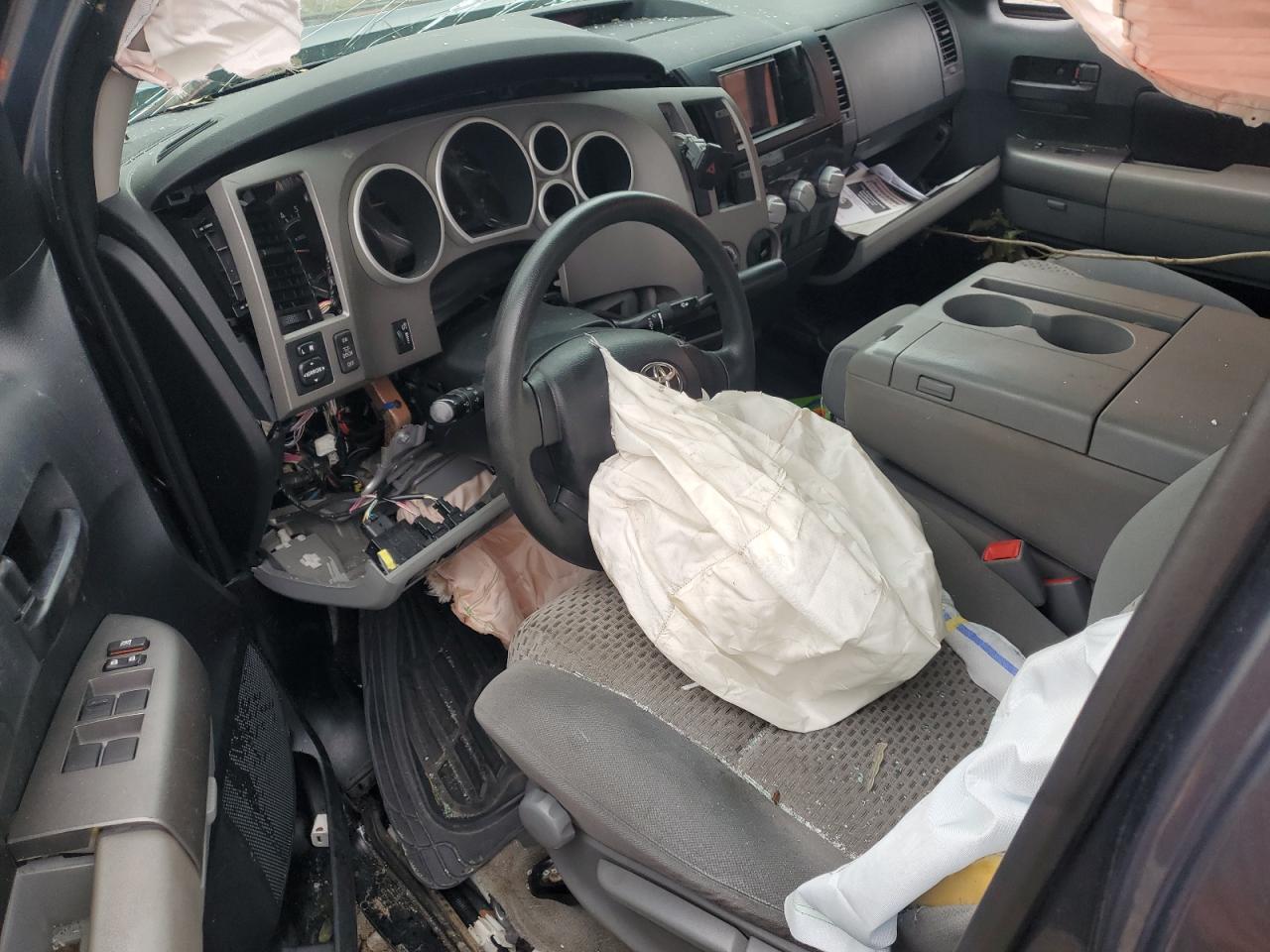 2010 Toyota Tundra Double Cab Sr5 VIN: 5TFUM5F15AX005500 Lot: 69516265