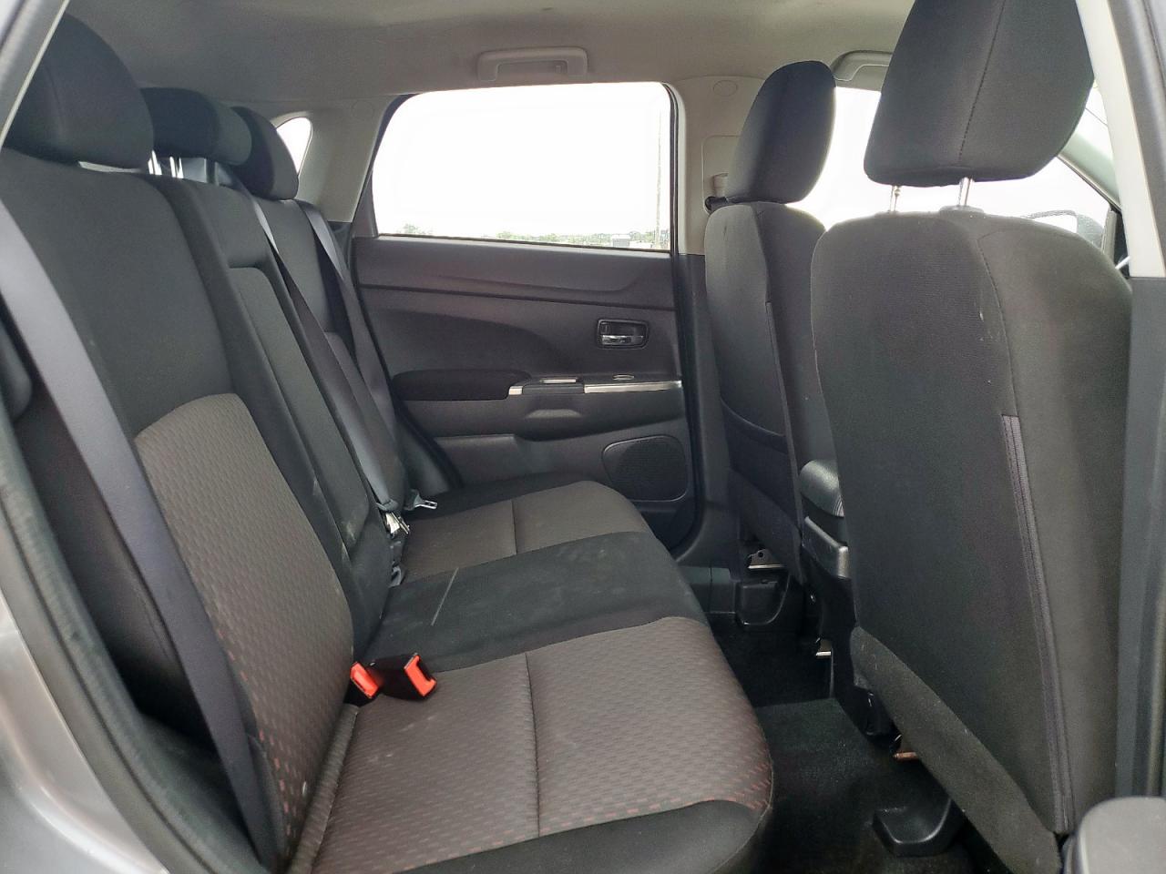 2019 Mitsubishi Outlander Sport Se VIN: JA4AP4AU2KU022810 Lot: 70257285