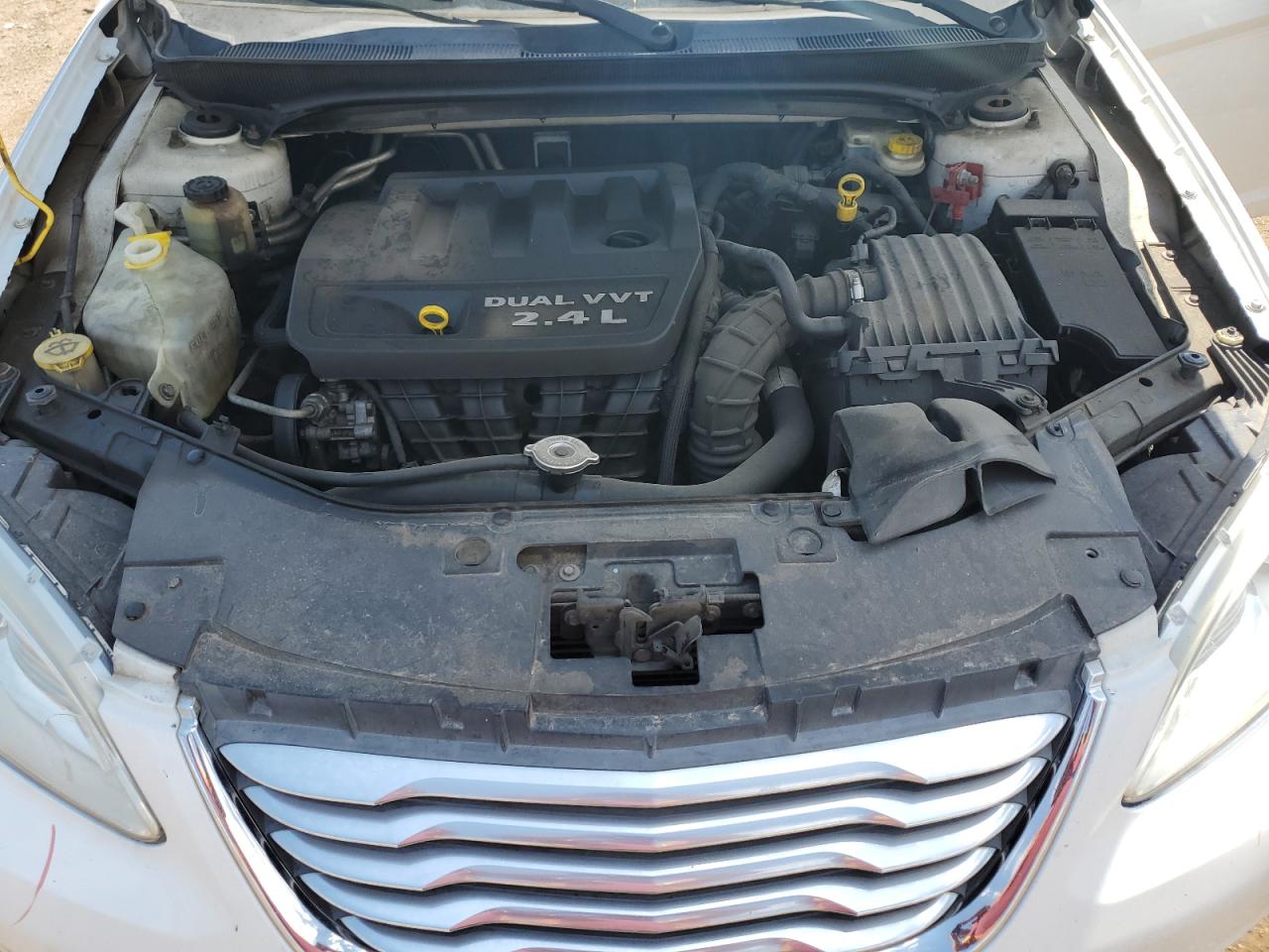 2013 Chrysler 200 Lx VIN: 1C3CCBAB5DN698828 Lot: 67124685