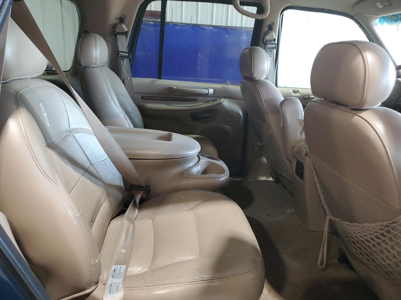 1998 Lincoln Navigator VIN: 5LMPU28L5WLJ15416 Lot: 70568735