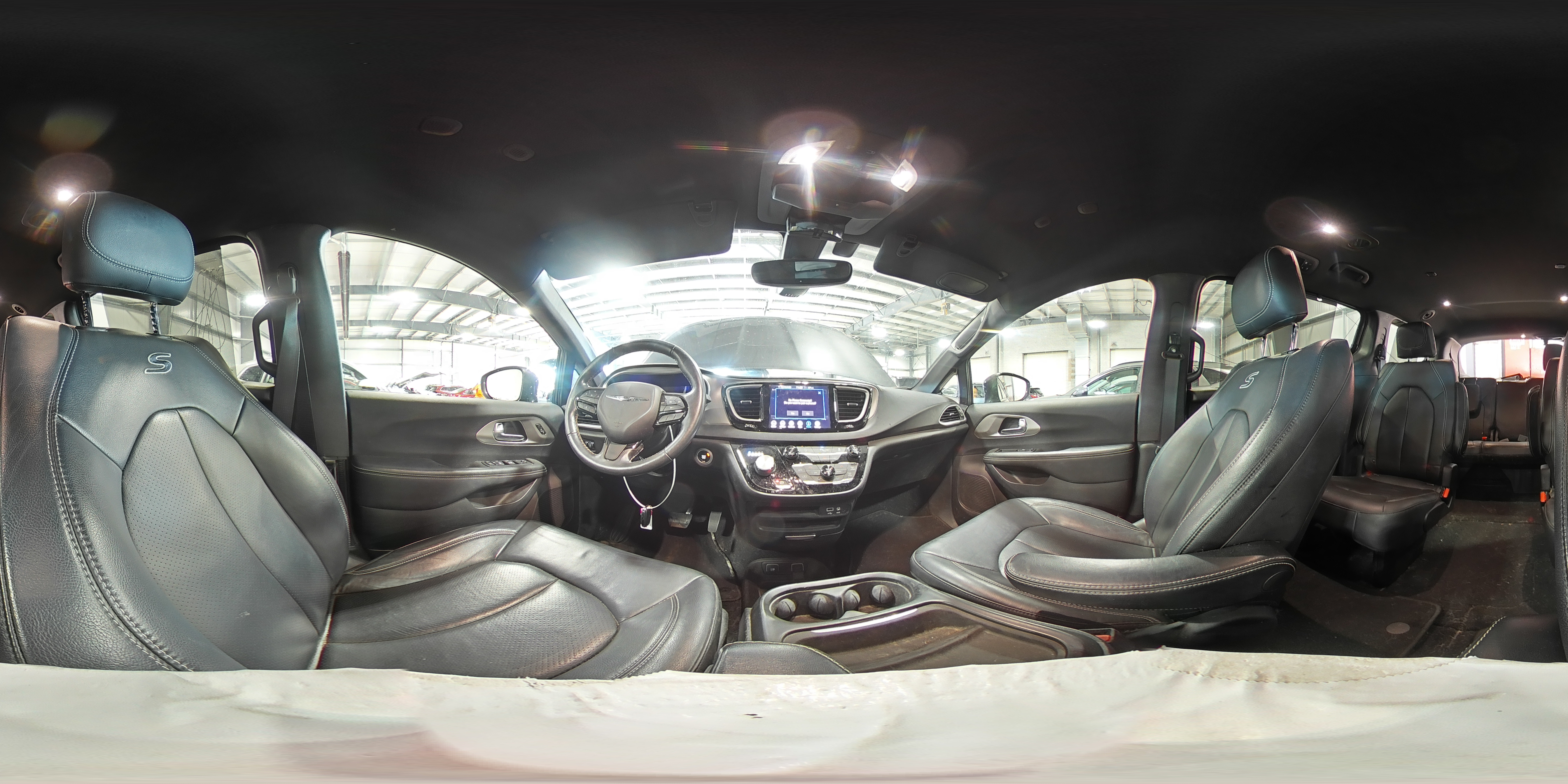 2020 Chrysler Pacifica Touring L VIN: 2C4RC3BG5LR282592 Lot: 70749475