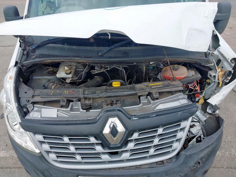 2016 RENAULT MASTER BUSINESS