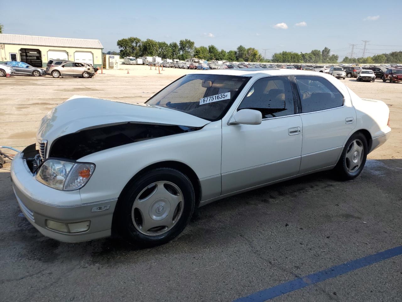 LEXUS LS400 1999. Lot# 67751635. VIN JT8BH28F5X0156291. Photo 1