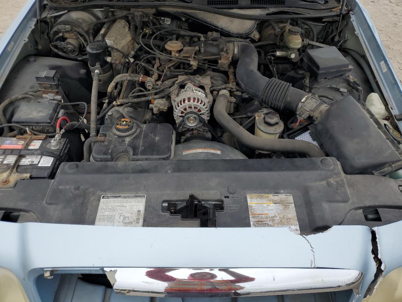 1999 Ford Crown Victoria Lx VIN: 2FAFP74W5XX121198 Lot: 69761145