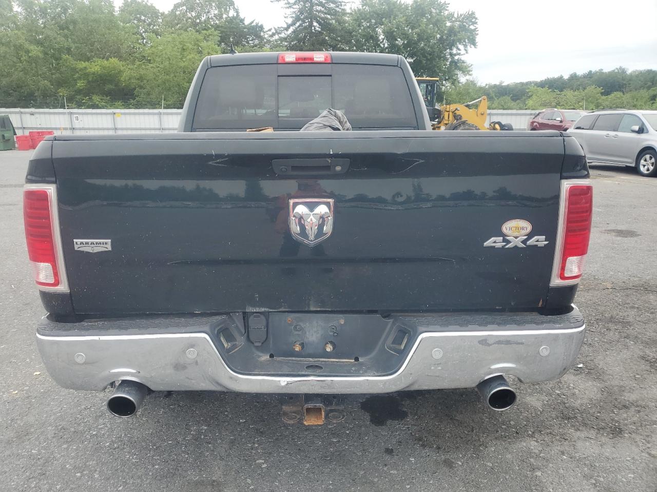2015 Ram 1500 Laramie VIN: 1C6RR7VM0FS685557 Lot: 69383055