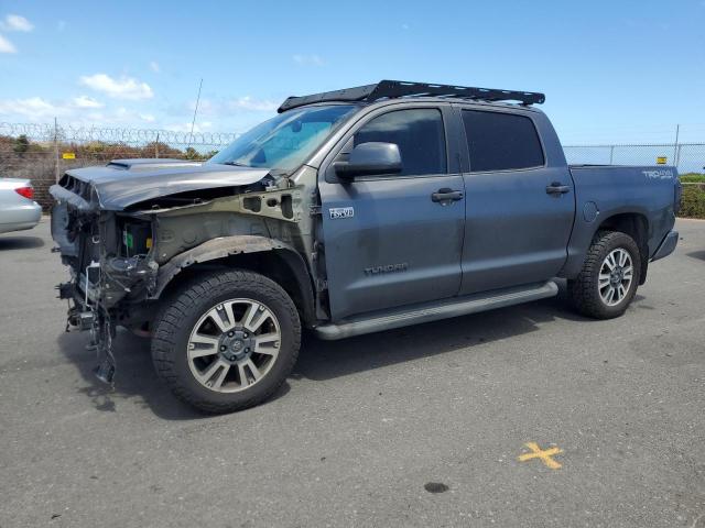  TOYOTA TUNDRA 2018 Угольный